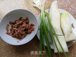 Stir-fried Shredded Pork with Mustard Heart recipe