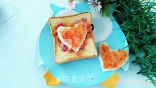 Toast Egg Hidden Deep recipe