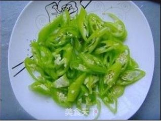 Stir-fried Pork with Green Pepper and Cucumber. recipe