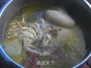 Stewed Hen with Angelica and Red Ginseng recipe