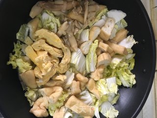 Baby Cabbage Seafood Soup recipe