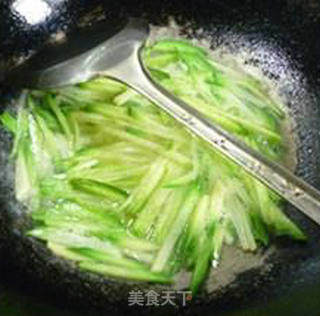 Kaiyang Fried Green Radish recipe