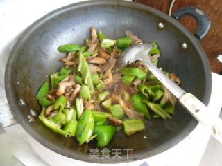 Fried Mushrooms with Hot Pepper recipe