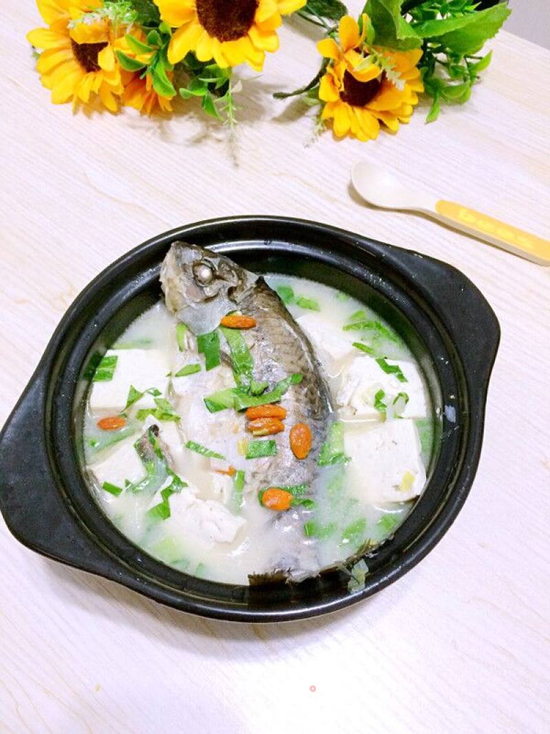 Crucian Tofu Soup recipe