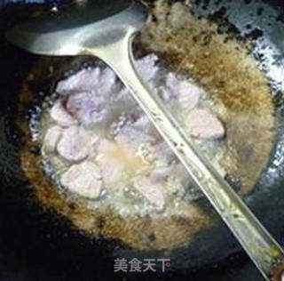 Stir-fried Plum Beans with Lean Pork and Bailing Mushroom recipe