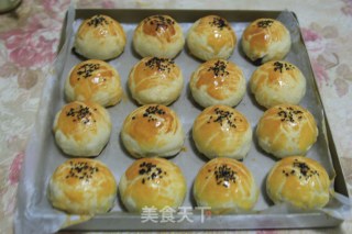 Traditional Red Bean Paste Egg Yolk Crisp recipe