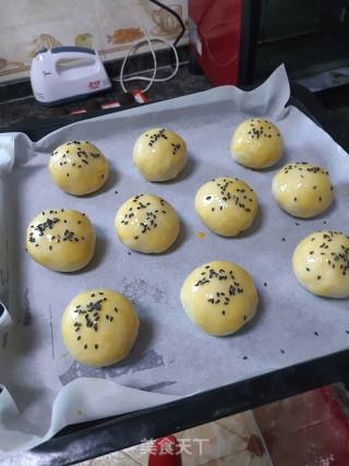 Egg Yolk Crisp recipe