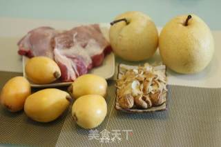 Nourish The Lungs and Relieve Cough [sydney Loquat Lean Pork Soup] recipe