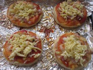 #aca烤明星大赛#healthy Shrimp Mini Pizza recipe