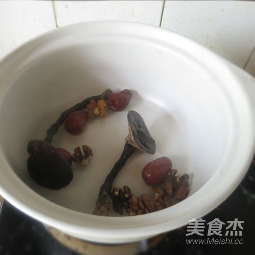 Bamboo Ganoderma Boiled Water recipe