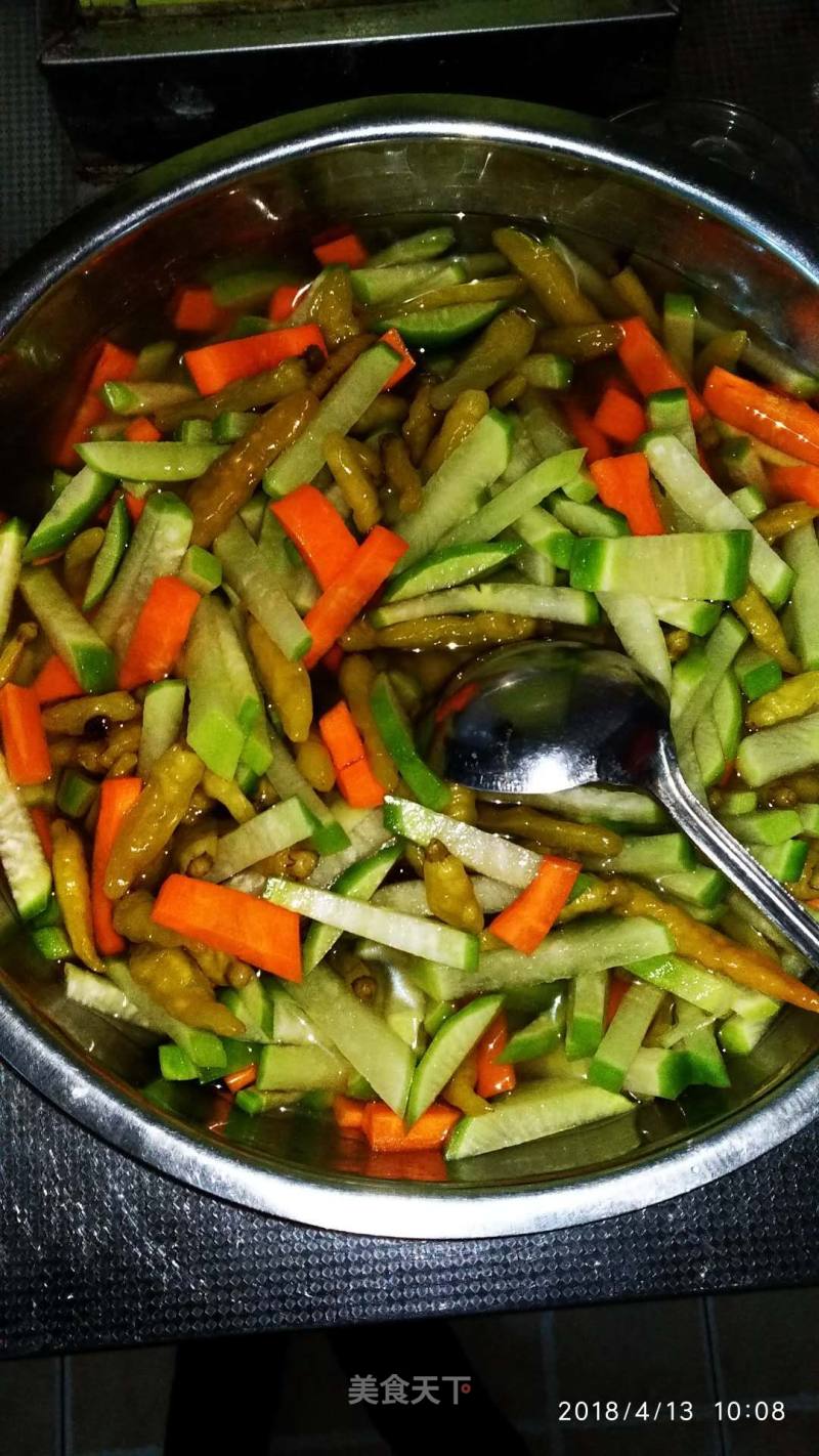 Millet Pepper and Radish Strips recipe