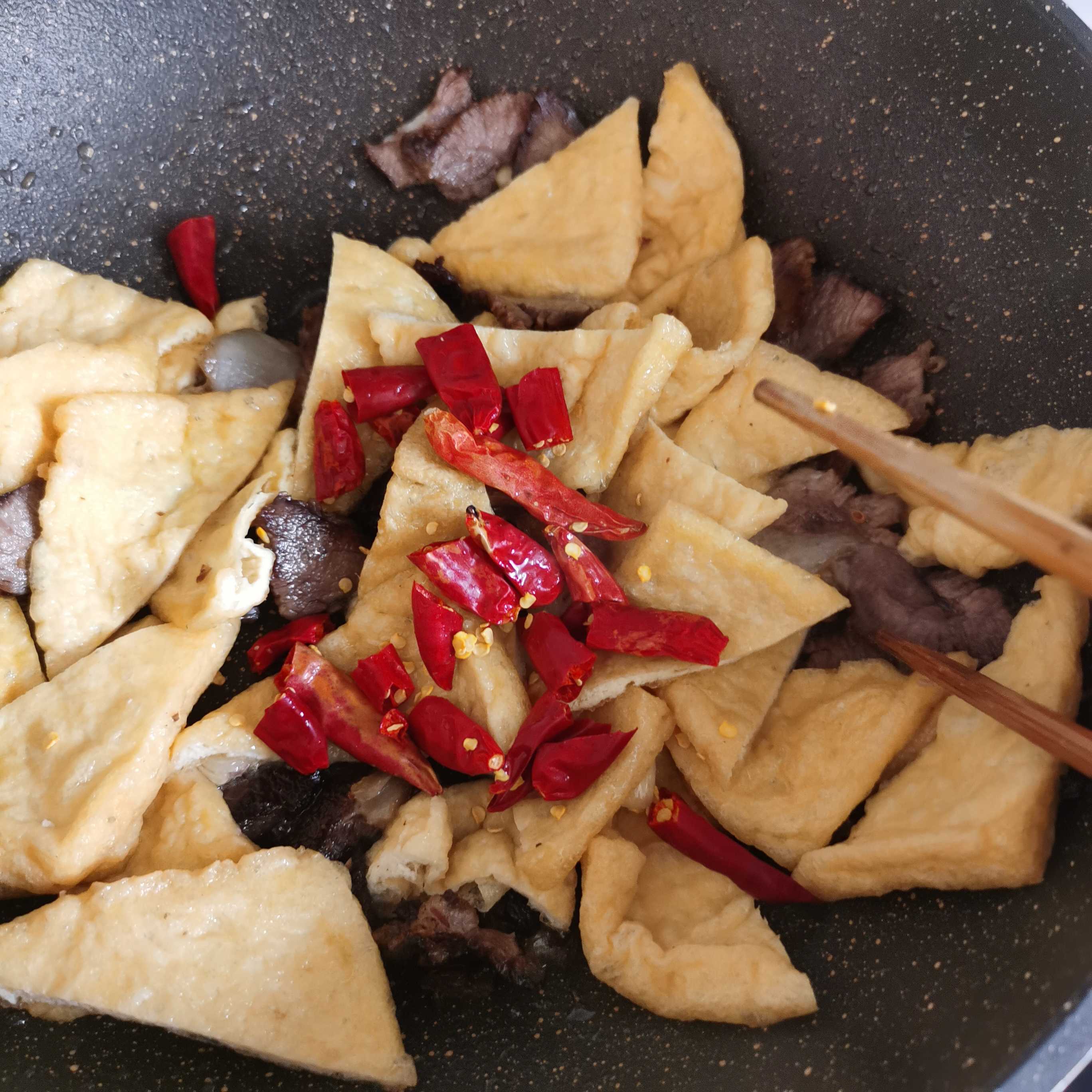 Tofu with Beef and Oil recipe