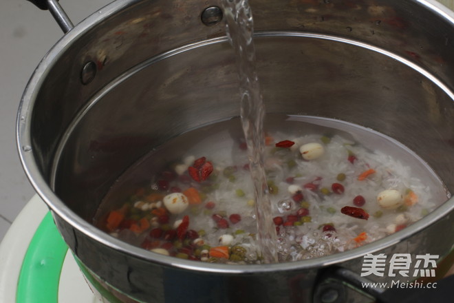 Jujube and Lotus Seed Porridge Suitable Season to Drink Suitable Porridge recipe