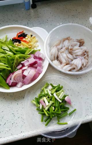 Stir-fried Cuttlefish with Beijing Sauce recipe