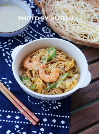 Fried Noodles with Shrimp and Seasonal Vegetables