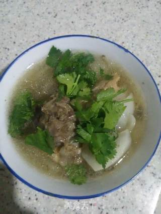 Onion and White Radish Lamb Bone Soup recipe