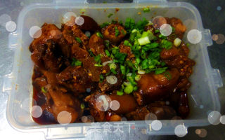 Private Kitchen-secret Garlic Pork Trotters recipe