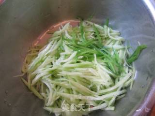 Cucumber with Enoki Mushroom recipe