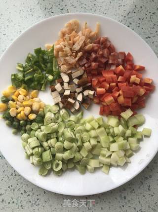 Colorful Ding Ding Fried Rice recipe