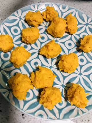 Glutinous Rice and Potato Balls recipe