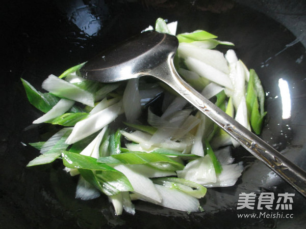 Fried Squid with Green Onions recipe