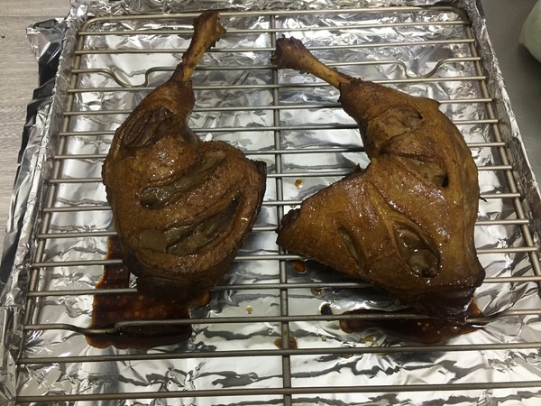 Mizhi Braised Roast Duck Legs recipe
