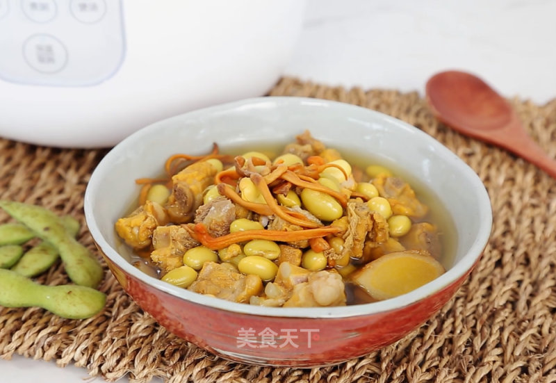 Sweet and Delicious Edamame Spare Rib Soup recipe