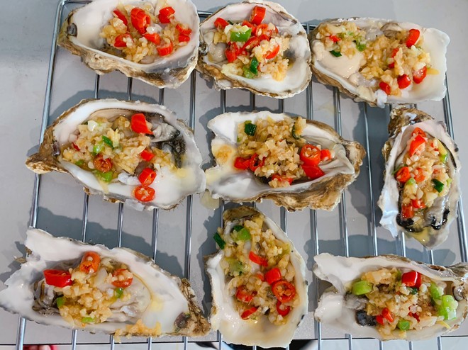 Roasted Oysters with Millet Spicy Garlic recipe