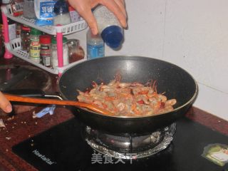 Stir-fried River Prawns with Hot Peppers recipe