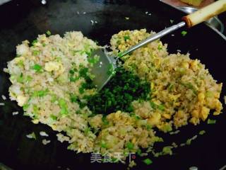 Fried Rice with Scallion, Parsley and Egg recipe