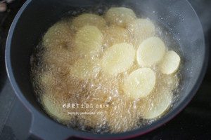 A Must-have for Those Who Want to Eat! Spicy Beef Potato Chips recipe