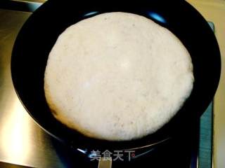 Watching The World Cup and Eating Home-cooked Meals "shandong Big Pot Cake, Pork Braised Lentils" recipe