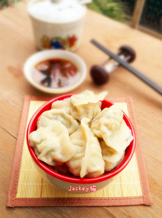 Cloud Ear Eggs and Meat Dumplings recipe