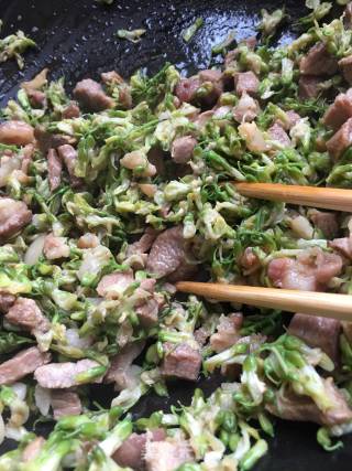 Sophora Japonica Pork Bun recipe
