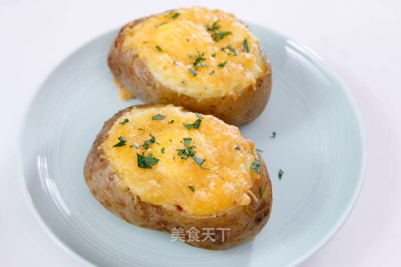Fresh Taste-baked Potatoes with Eggs and Bacon recipe