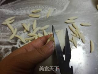 Tomato Seaweed Scissors Noodles recipe