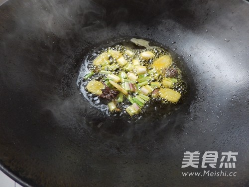 Cabbage Beef Stewed Vermicelli recipe