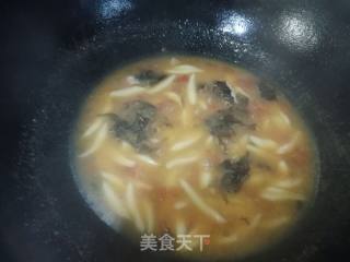 Tomato Seaweed Scissors Noodles recipe