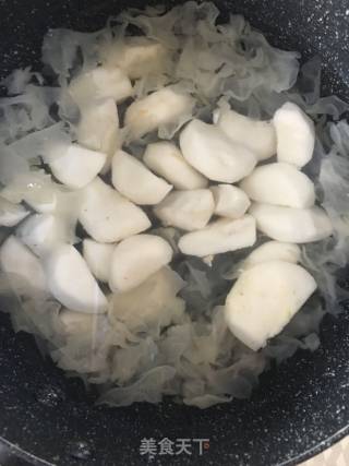 Tremella, Horseshoe and Pineapple Syrup recipe