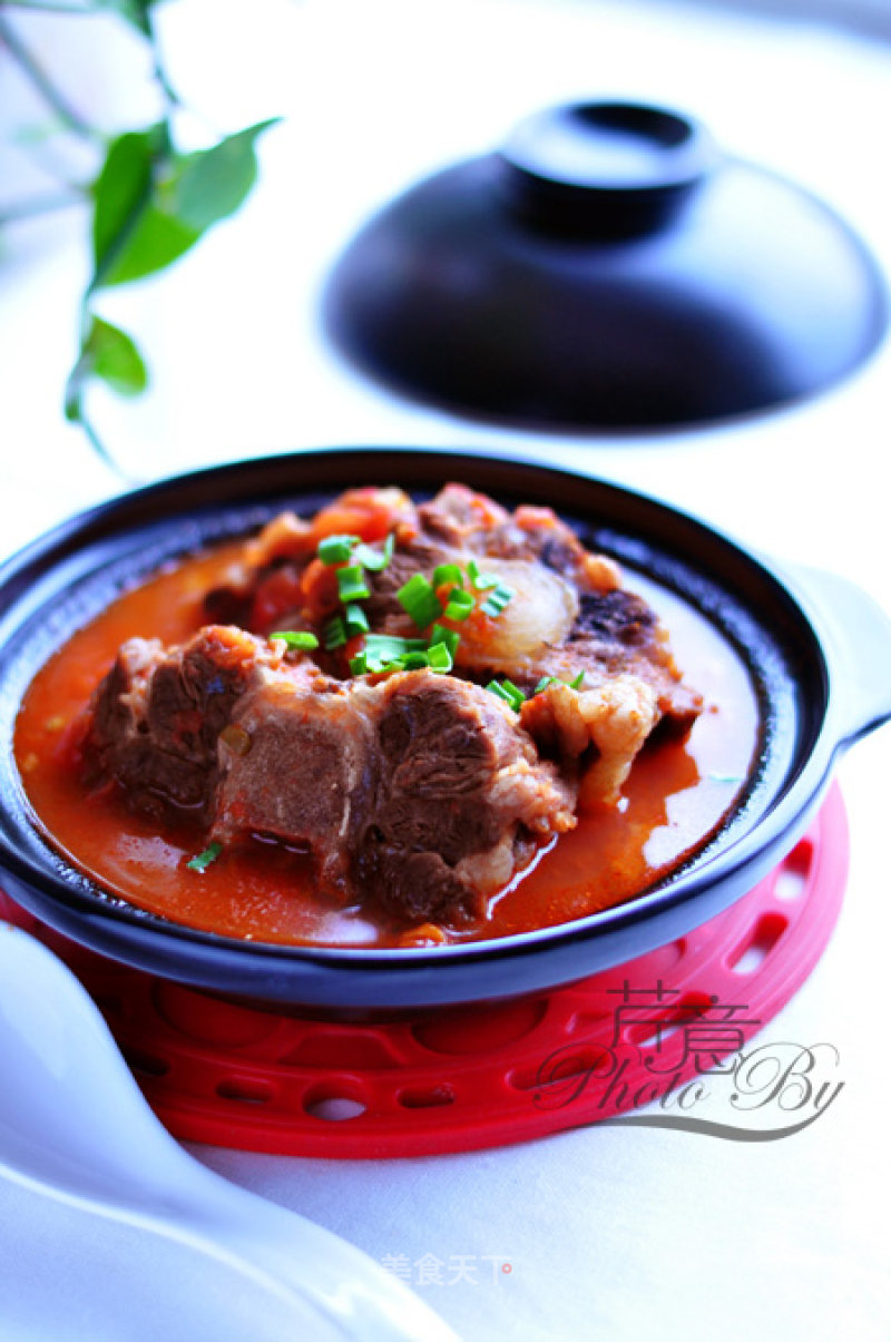 Braised Oxtail with Tomato recipe