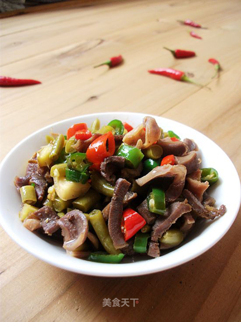 Stir-fried Chicken Gizzards with Capers recipe