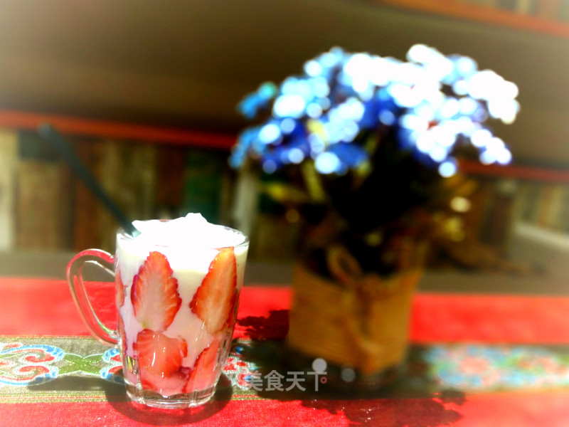 Strawberry Cup recipe