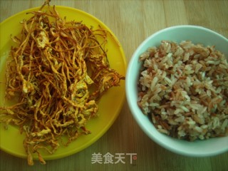 Golden Cordyceps Red Rice Balls recipe