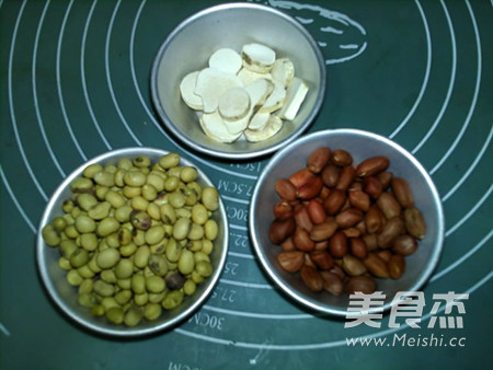 Peanut Yam Soy Milk recipe