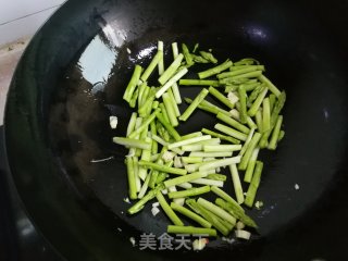 Asparagus Scrambled Eggs recipe