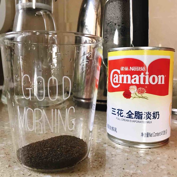 I Drank The Hong Kong-style Stockings Milk Tea that Has The World recipe