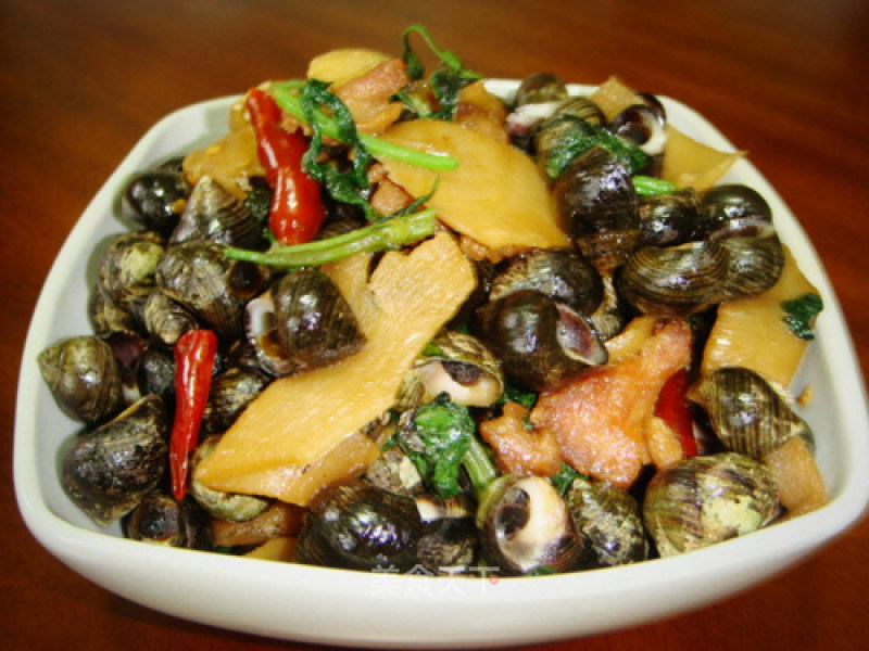 Fried Stone Snails with Perilla Sour Bamboo Shoots