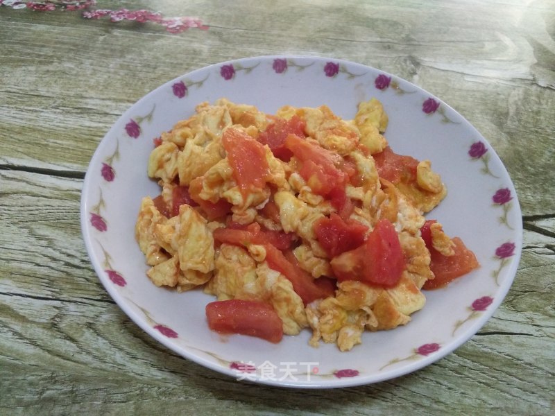 Scrambled Eggs with Tomatoes recipe