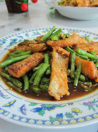 Boiled Fish with Fresh Beans recipe