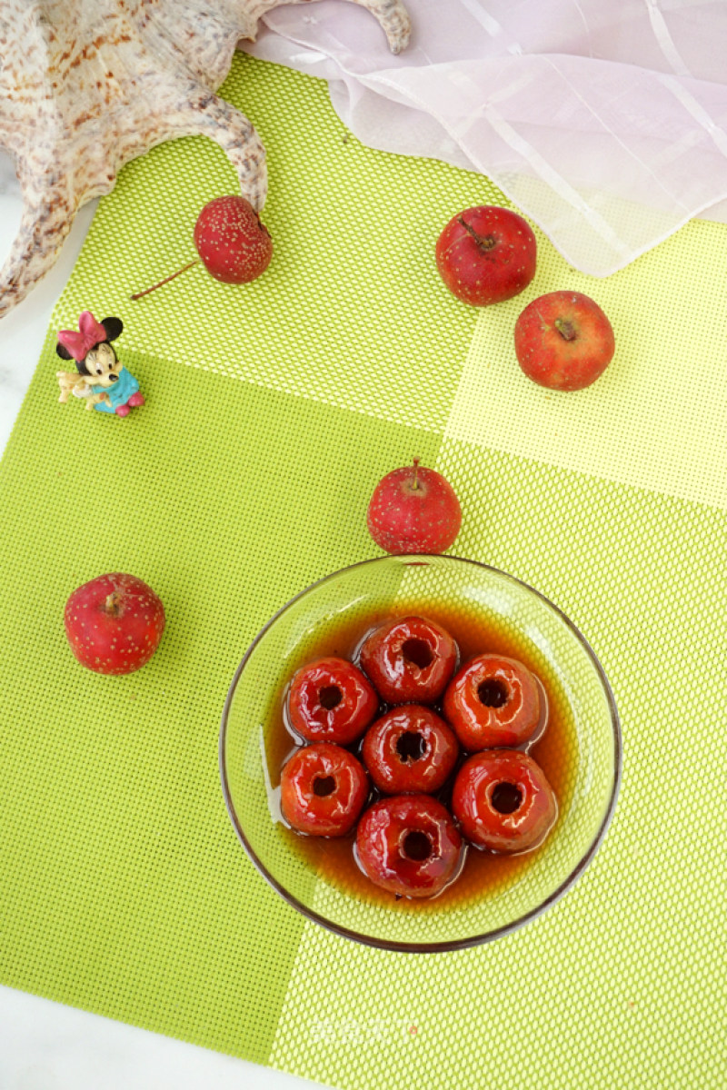 Fried Red Fruit with Brown Sugar recipe